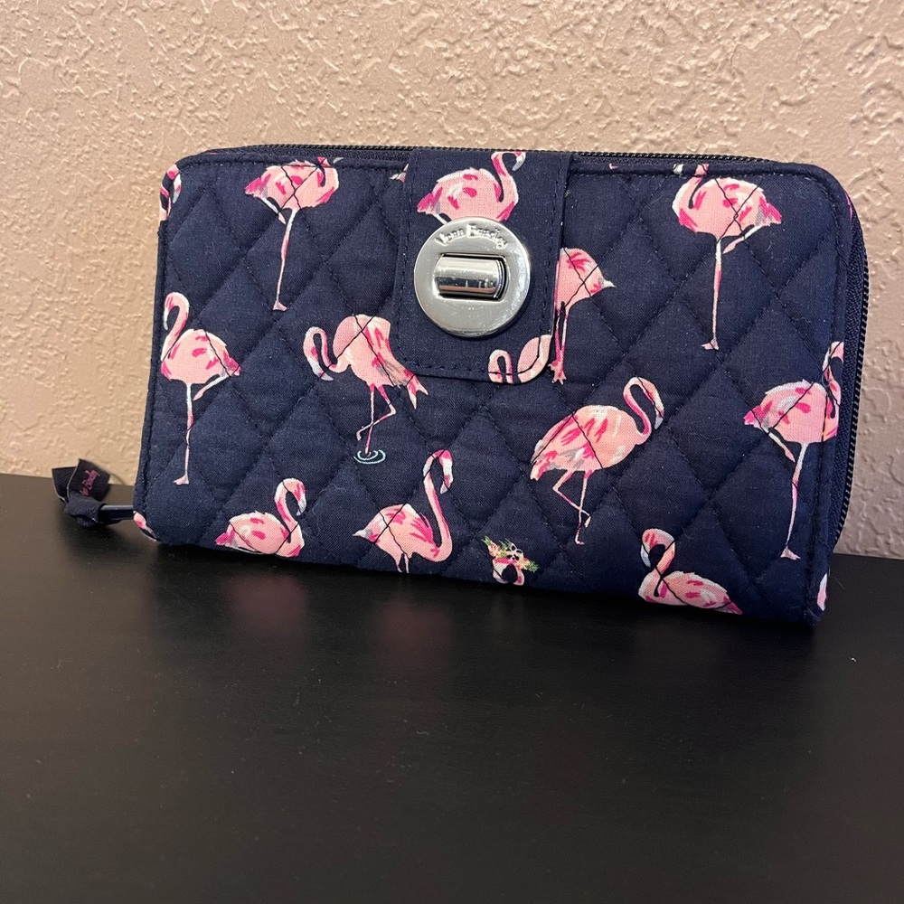 Vera Bradley - RFID Turnlock Wallet - Flamingo Fiesta